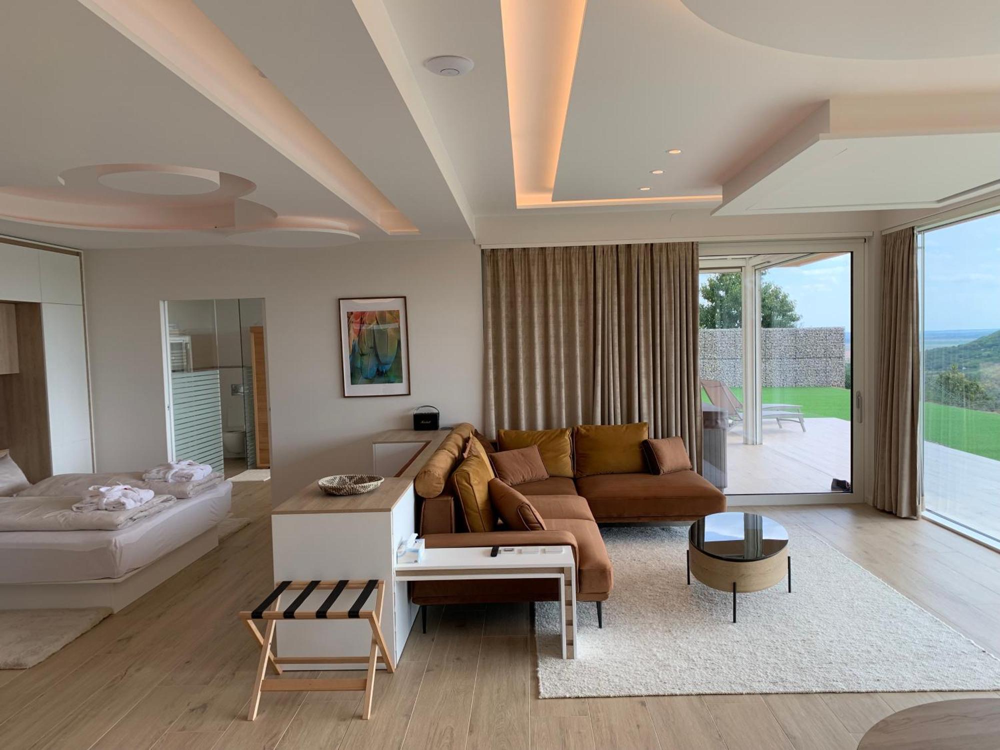Sxrd Luxus Apartmanok Сексард Номер фото